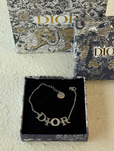 Bracelet (b455)