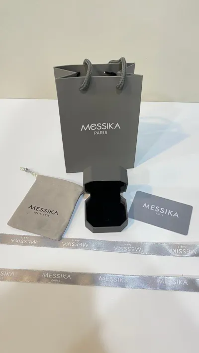 Messika Ring box