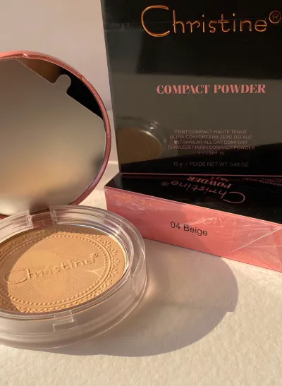 Christine compact powder (04 beige)
