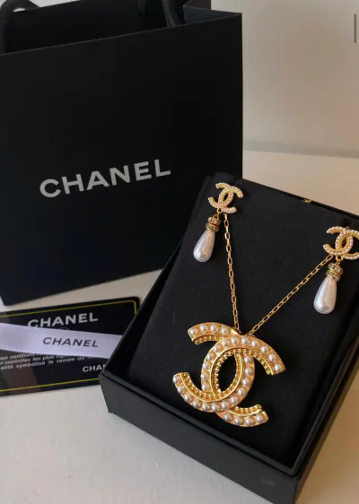 Necklace & Earrings (Ne302)